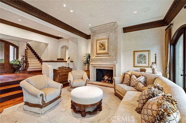 7 Lochmoor, Newport Beach, CA 92660