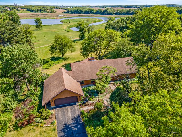 8929 ROBIN HILL ROAD Drive, Woodstock, IL 60098