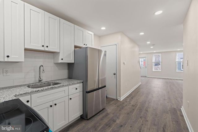 1840 N TAYLOR ST, Philadelphia, PA 19121