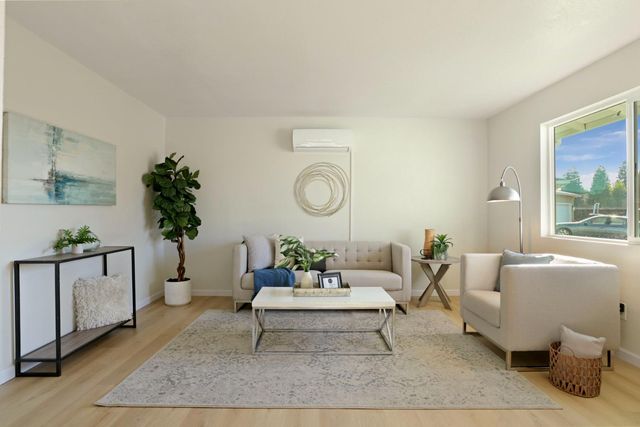 731 Loretta Ct, Stockton, CA 95207