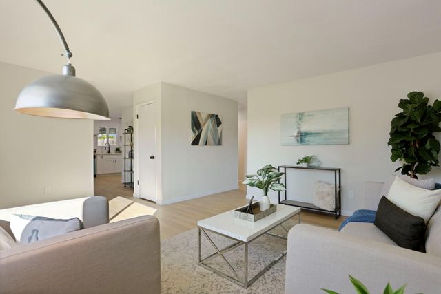 731 Loretta Ct, Stockton, CA 95207