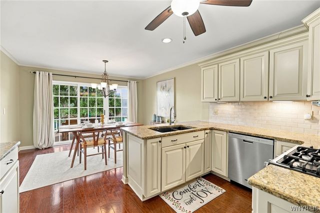 26 Pinegrove Court, Hamburg, NY 14075