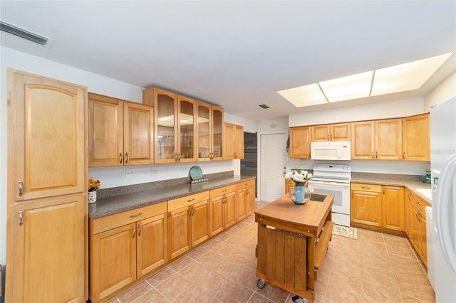 5417 NW 33RD STREET, Gainesville, FL 32653