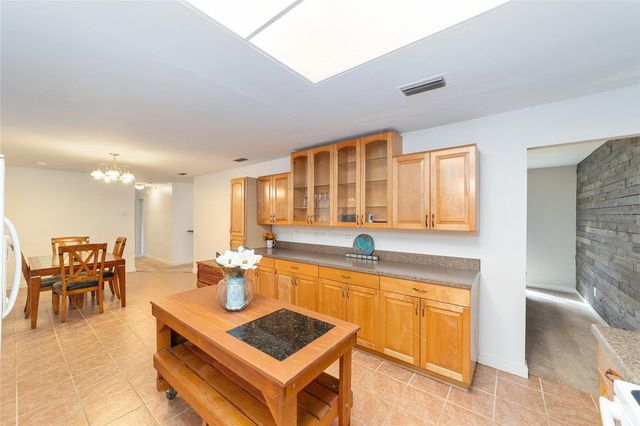 5417 NW 33RD STREET, Gainesville, FL 32653