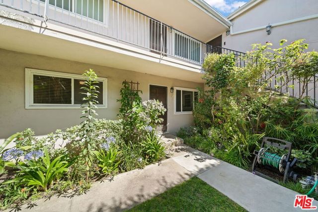 1517 Harvard Street 3, Santa Monica, CA 90404