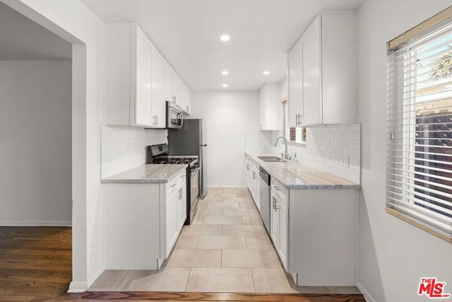 1517 Harvard Street 3, Santa Monica, CA 90404
