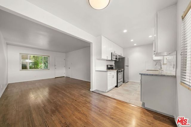 1517 Harvard Street 3, Santa Monica, CA 90404
