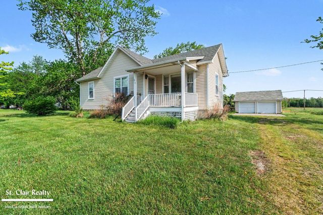 6556 Fred W. Moore Highway, St Clair Twp, MI 48079