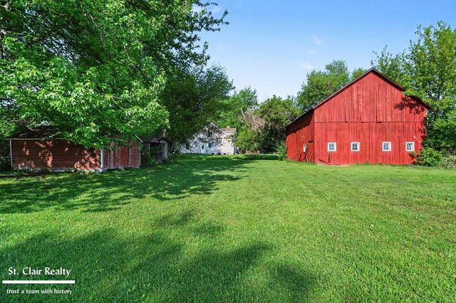 6556 Fred W. Moore Highway, St Clair Twp, MI 48079