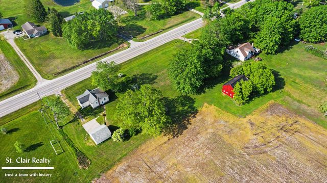 6556 Fred W. Moore Highway, St Clair Twp, MI 48079