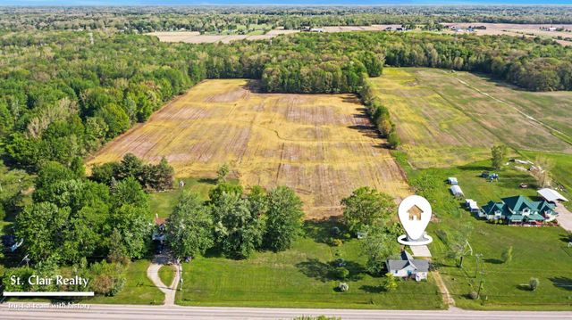 6556 Fred W. Moore Highway, St Clair Twp, MI 48079