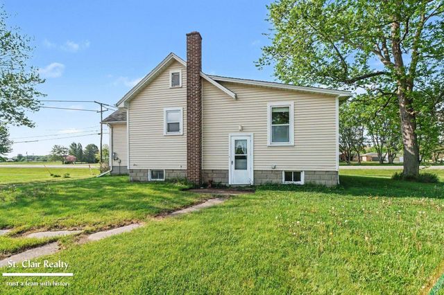 6556 Fred W. Moore Highway, St Clair Twp, MI 48079