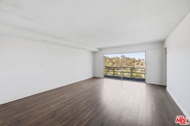 434 Chautauqua Boulevard, Pacific Palisades, CA 90272