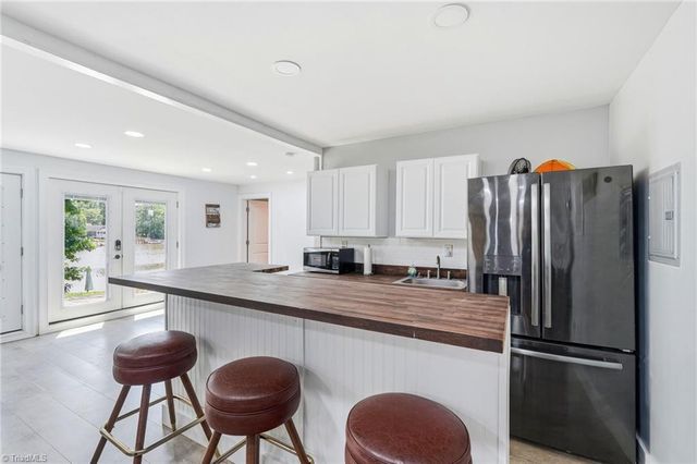 1902 Riverview Road Extension, Lexington, NC 27292