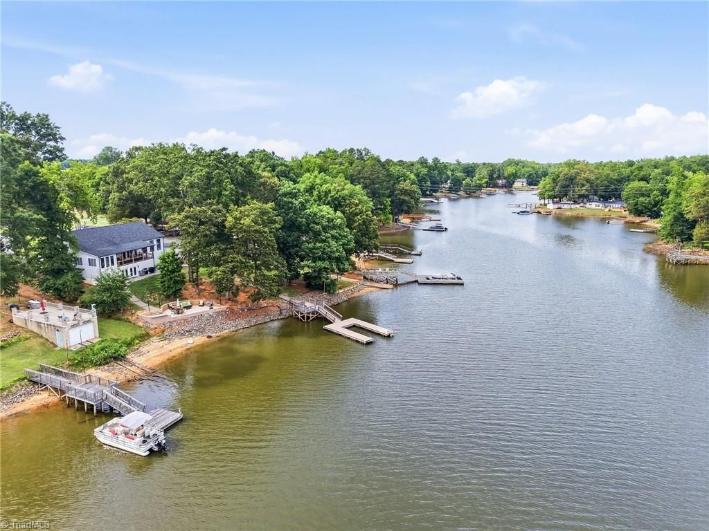 1902 Riverview Road Extension, Lexington, NC 27292