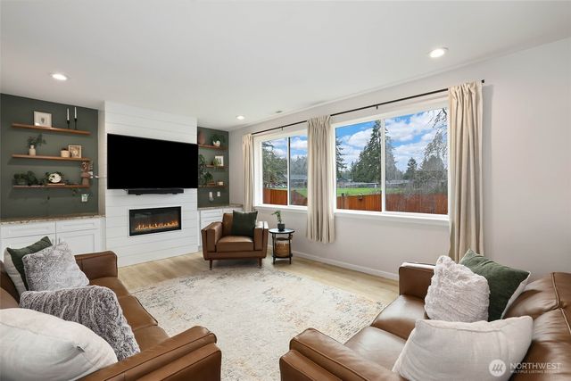 704 153rd Street Ct E, Tacoma, WA 98445