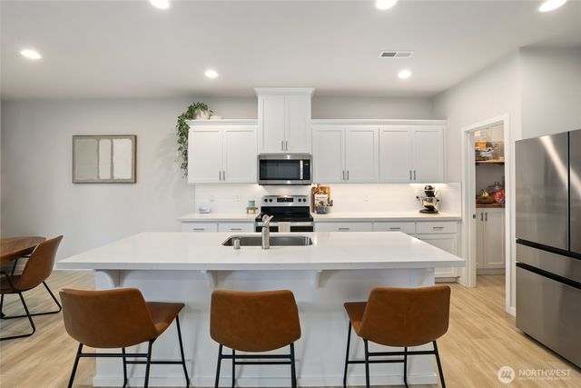 704 153rd Street Ct E, Tacoma, WA 98445