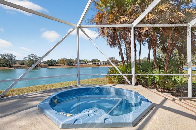 906 CAMINO DEL REY DRIVE, The Villages, FL 32159