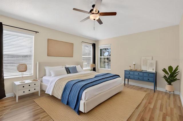 906 CAMINO DEL REY DRIVE, The Villages, FL 32159