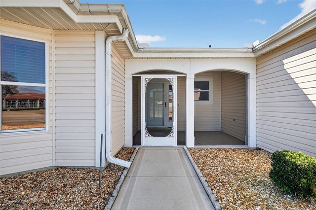 906 CAMINO DEL REY DRIVE, The Villages, FL 32159