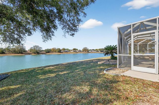 906 CAMINO DEL REY DRIVE, The Villages, FL 32159