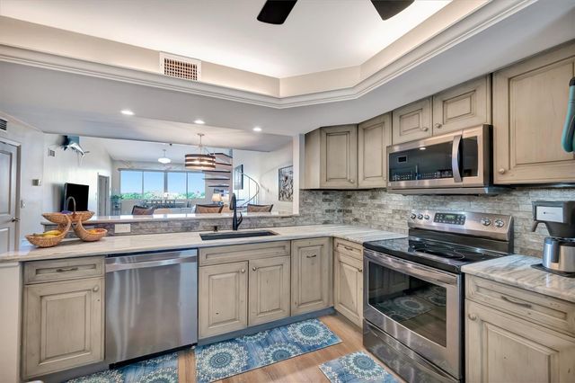 9604 CORTEZ ROAD W 436, Bradenton, FL 34210