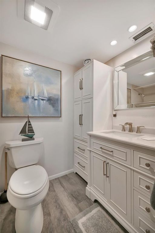 Image 47 of property listing at 9604 CORTEZ ROAD W 436, Bradenton, FL 34210