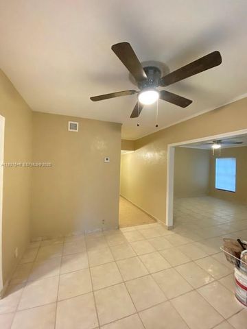 1105 NE 112th St, Miami, FL 33161