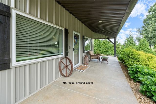 13817 N Mount Olive Road, Gravette, AR 72736