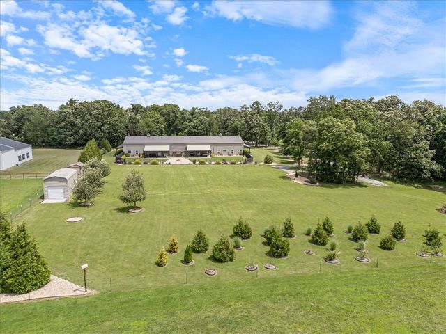 13817 N Mount Olive Road, Gravette, AR 72736