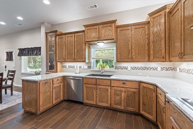 13817 N Mount Olive Road, Gravette, AR 72736