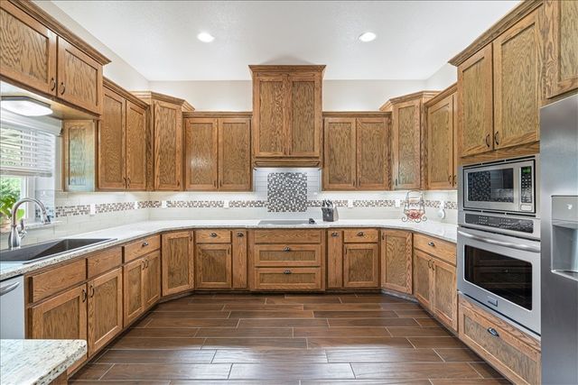 13817 N Mount Olive Road, Gravette, AR 72736