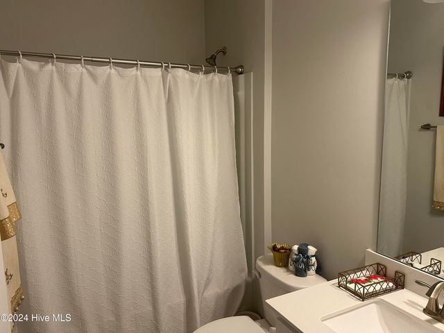 9463 Barnstormer Drive, Calabash, NC 28467