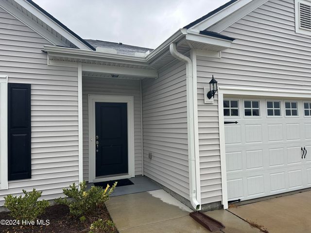 9463 Barnstormer Drive, Calabash, NC 28467
