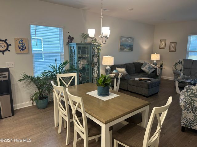 9463 Barnstormer Drive, Calabash, NC 28467