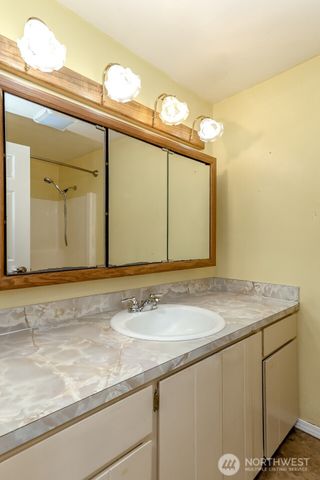 2904 Briarwood Court S, Puyallup, WA 98374