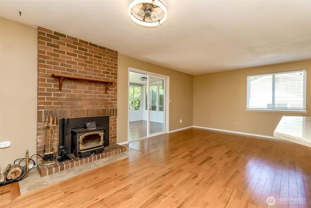 2904 Briarwood Court S, Puyallup, WA 98374