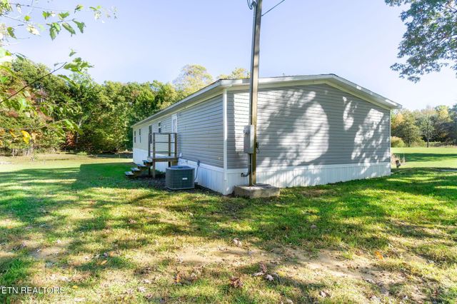 130 Dripping Springs Court, Monterey, TN 38574
