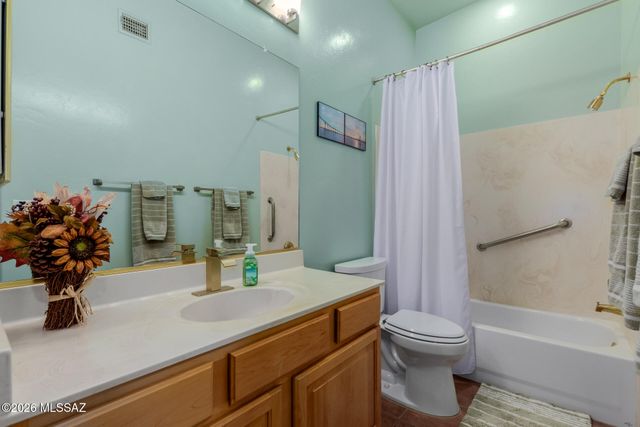 2406 W Via Di Silvio, Tucson, AZ 85741