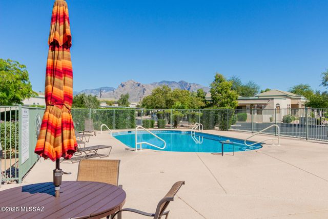 2406 W Via Di Silvio, Tucson, AZ 85741