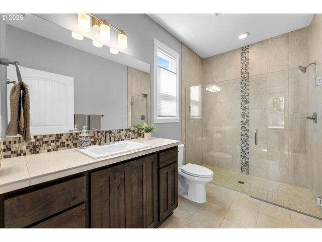 16903 Ne 80TH St, Vancouver, WA 98682