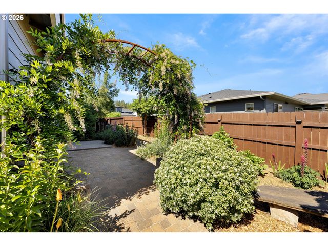 16903 Ne 80TH St, Vancouver, WA 98682