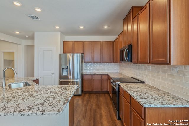 15515 Electra Circle, San Antonio, TX 78245