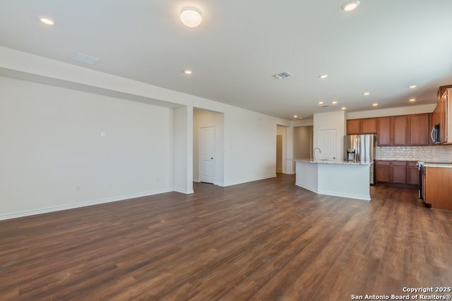 15515 Electra Circle, San Antonio, TX 78245
