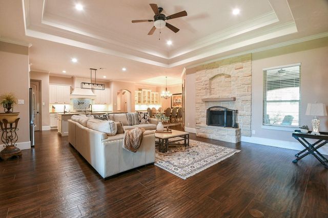 1682 Opal Trail, Willis, TX 77378