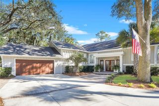 40 Sea Ln, Hilton Head Island, SC 29928