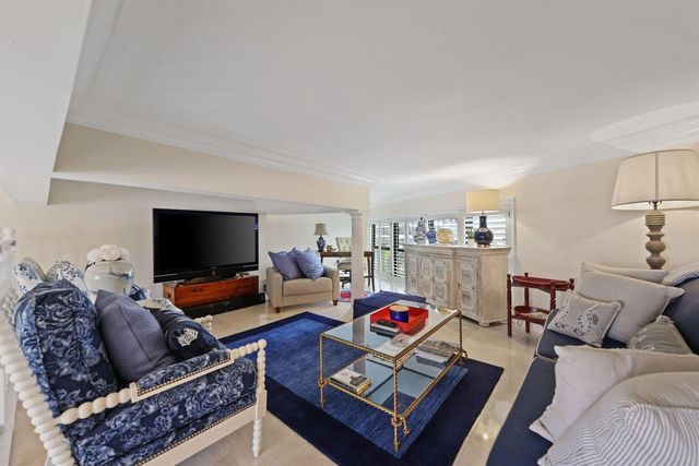 3010 NE 49th Street 7, Fort Lauderdale, FL 33308