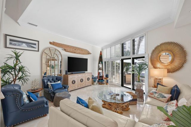 3010 NE 49th Street 7, Fort Lauderdale, FL 33308