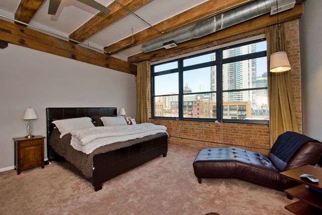 14 N Peoria Street 5H, Chicago, IL 60607