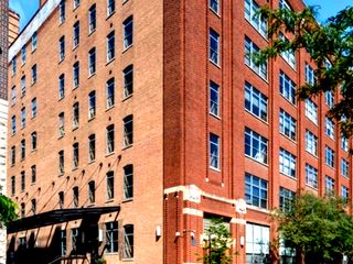 14 N Peoria Street 5H, Chicago, IL 60607